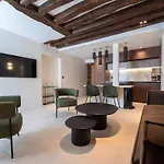 Luxury And Charm In Heart Of Place Des Vosges